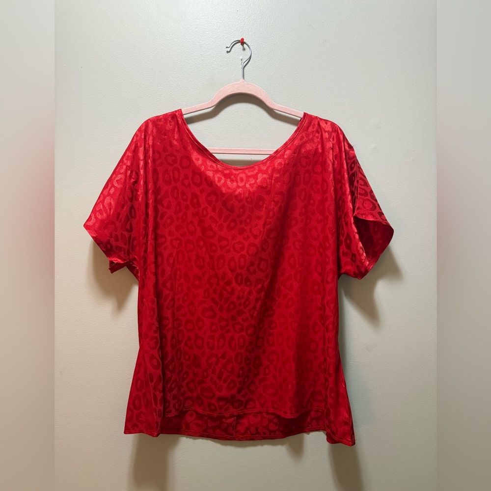 Silky Leopard Print Top